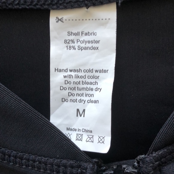 WORKOUT STRETCHY LONG SLEEVE ZIPPERED TOP - Picture 5 of 5